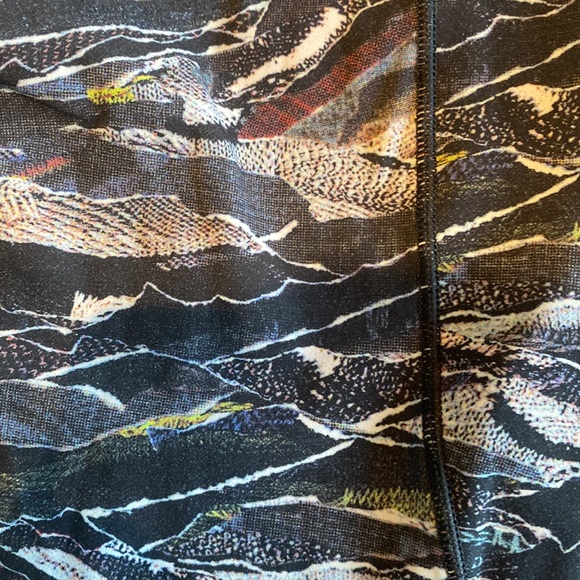 Lululemon Fast and Free leggings size 4 - Picture 2 of 2